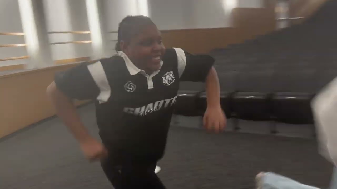 Bullying skit 🤪 it’s definitely doesn’t make you look cool guys!!!!