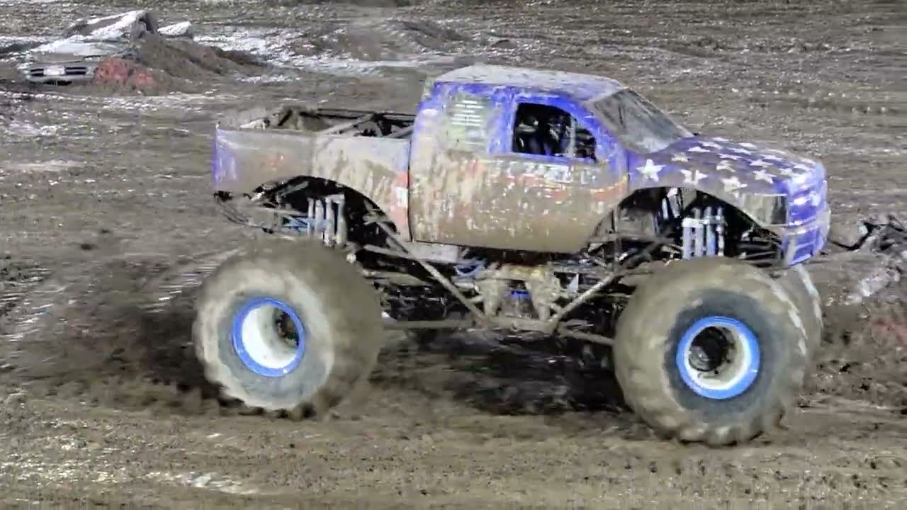 Captain USA Monster Truck Free Style: Monster Truck Insanity Tour 2022 ...
