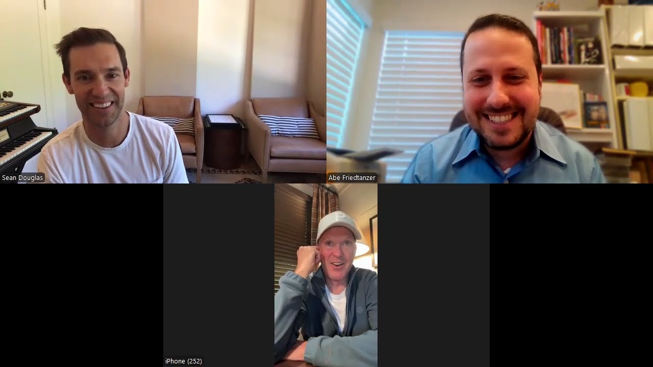 Майкл Китон и Шон Дуглас исследуют память, присутствие и искусственный интеллект в своем коротком...