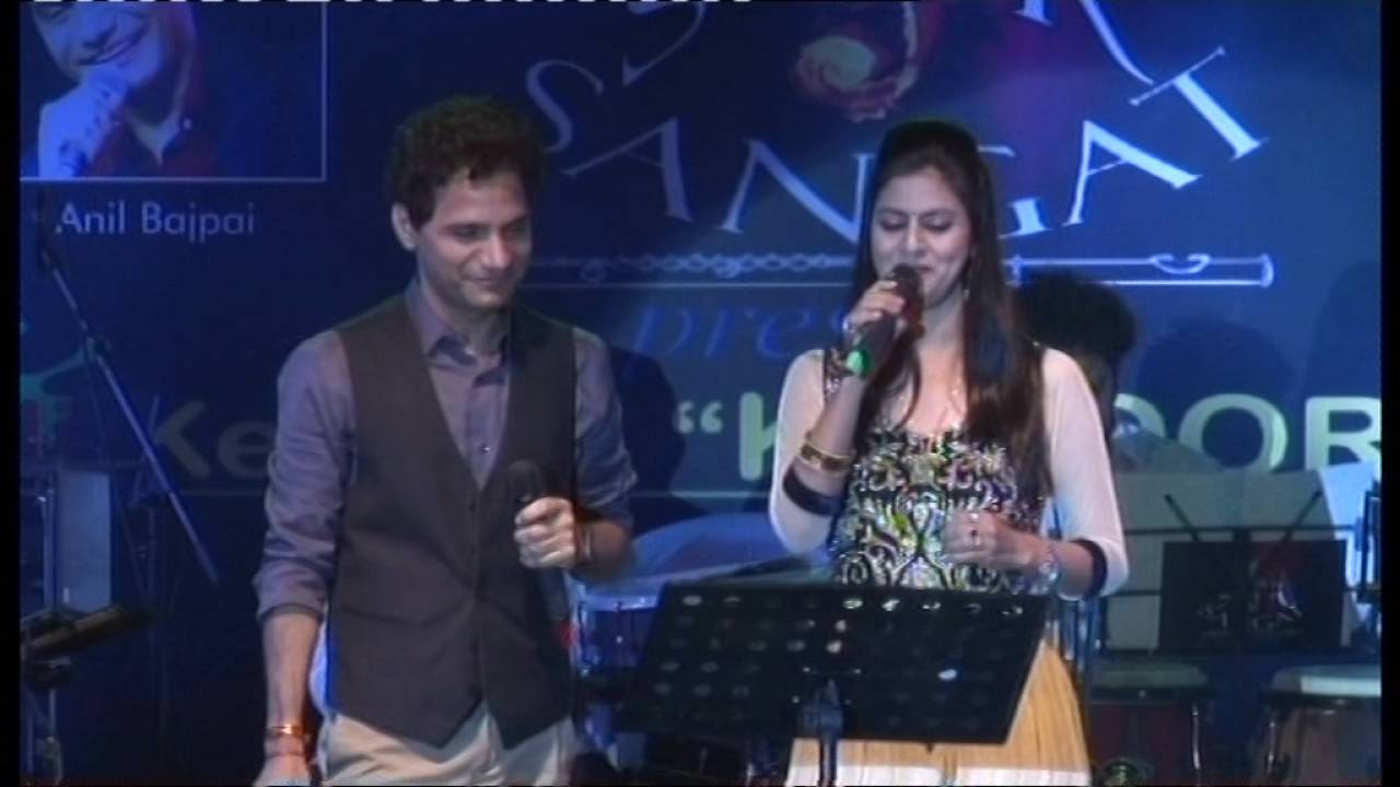 Sarrika singh and Anil bajpai performing song "Dil tera deewana hai sanam" for Sur Sangat.