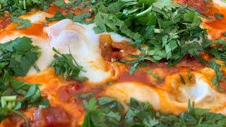 видео: СУПЕР-ЗАВТРАК для всей СЕМЬИ в выходной день - Идеальная ШАКШУКА! картинка: СУПЕР-ЗАВТРАК для всей СЕМЬИ в выходной день - Идеальная ШАКШУКА!