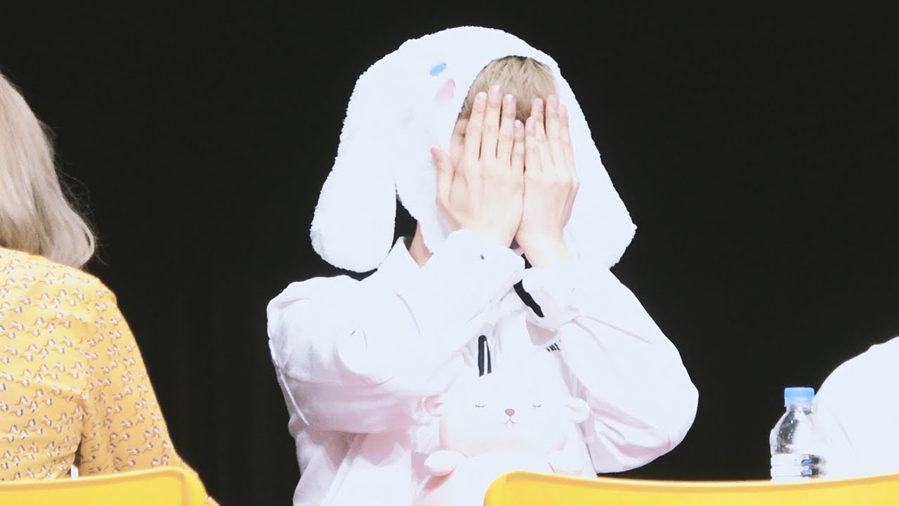 180602 부산 팬사인회 더보이즈 (THE BOYZ) 큐 (Q) 직캠 fancam