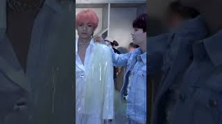 Just Crying How Cute Yoongi Is Hes So Fascinated By Taehyungs Outfits