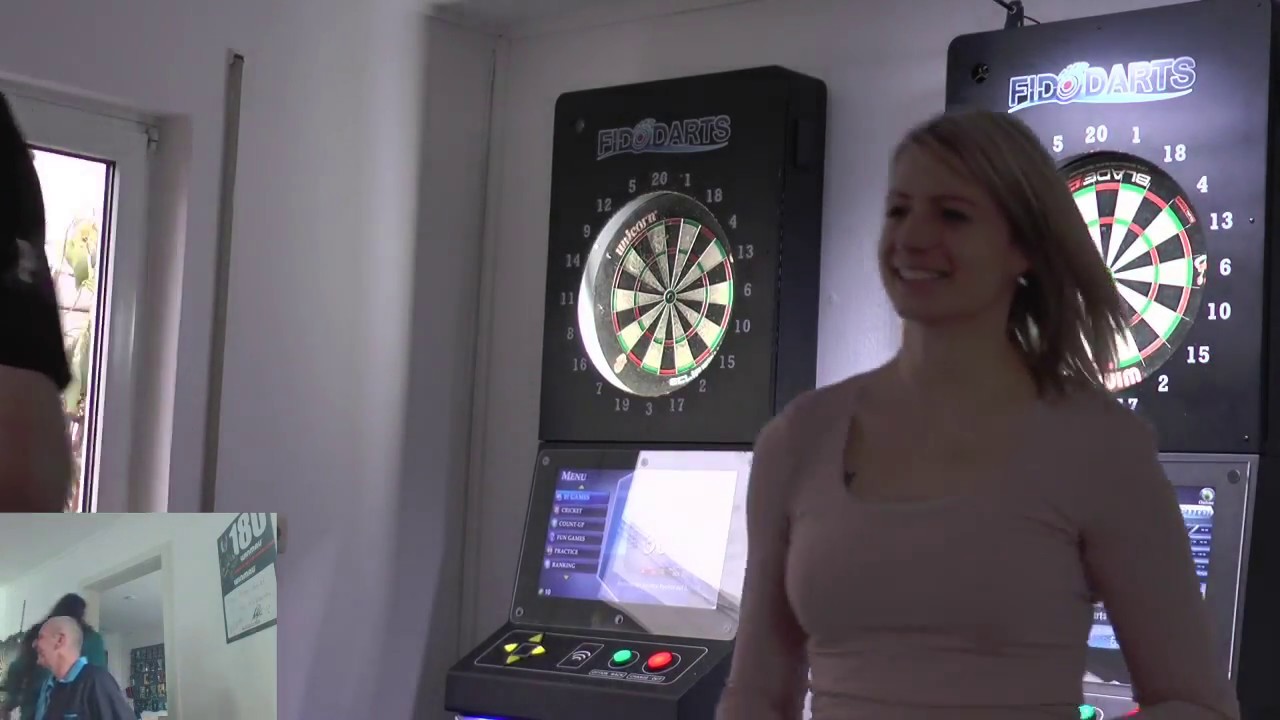 Girlpower, para und gondel darts ) The Virus gegen Björn