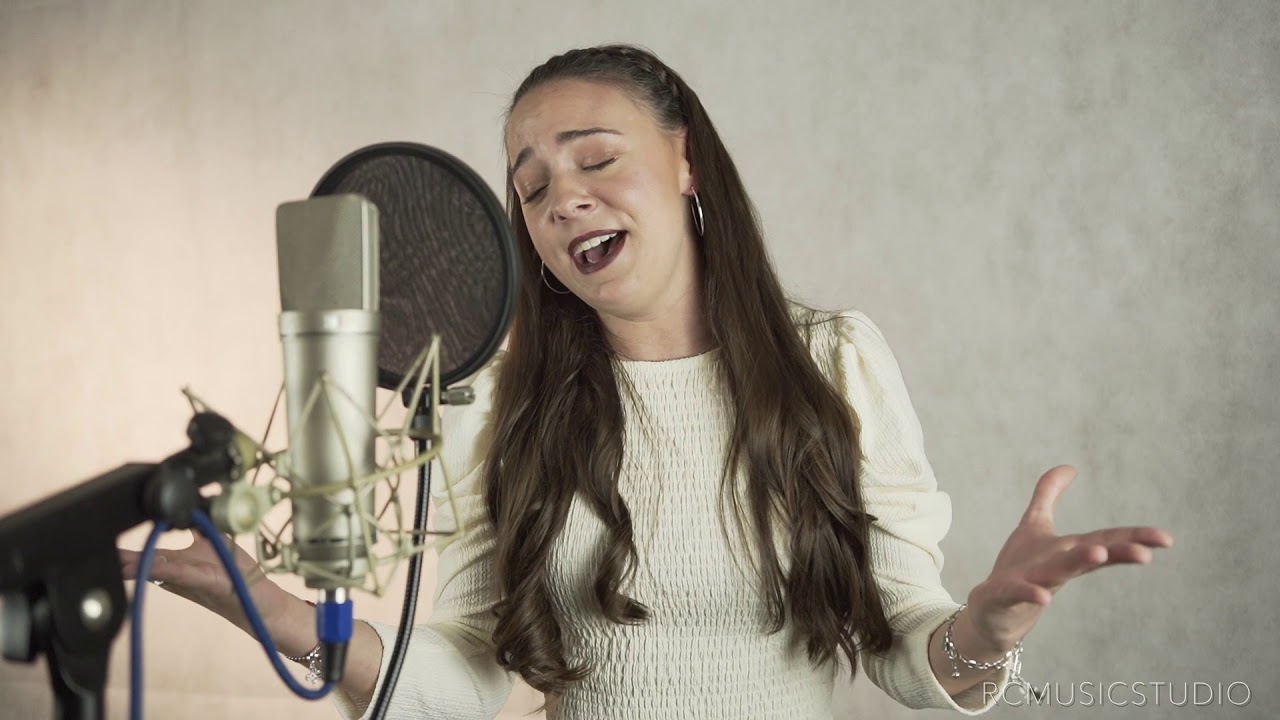 Erika Huertas  ( Cover )  Cai - Niña Pastori