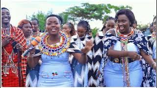 TUUTAYIOKI BY NAITEMU FT RESIAN LEPERES LIVE PERFORMANCE