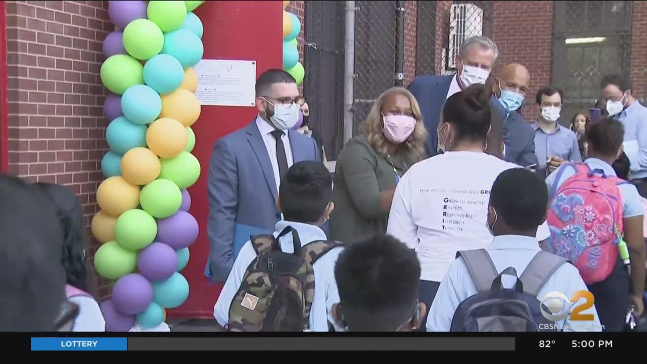New York City Schools Reopen Without Remote Learning Option - YouTube