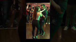 Intermediate Bachata Class Demo - Demetrio &amp; Nicole - Bachata Dance Academy #bachata #bachatadance