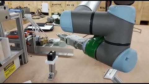 Cobot assemblage station - Olmia Robotics