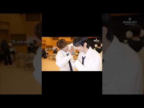 JL acting aegyo
