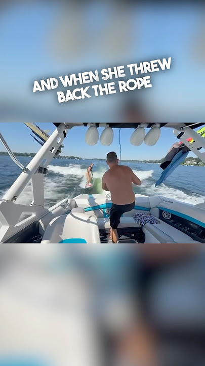 This guy lost his boat 😂
