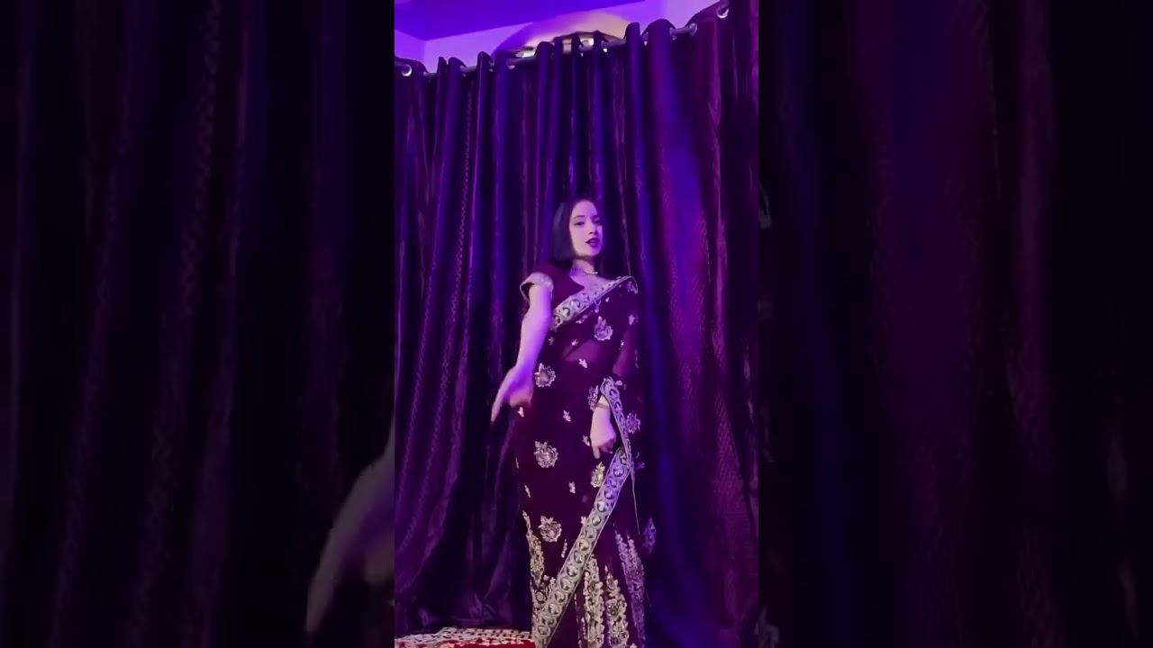 😝😛🤭🤨😆😘🫰🏼 