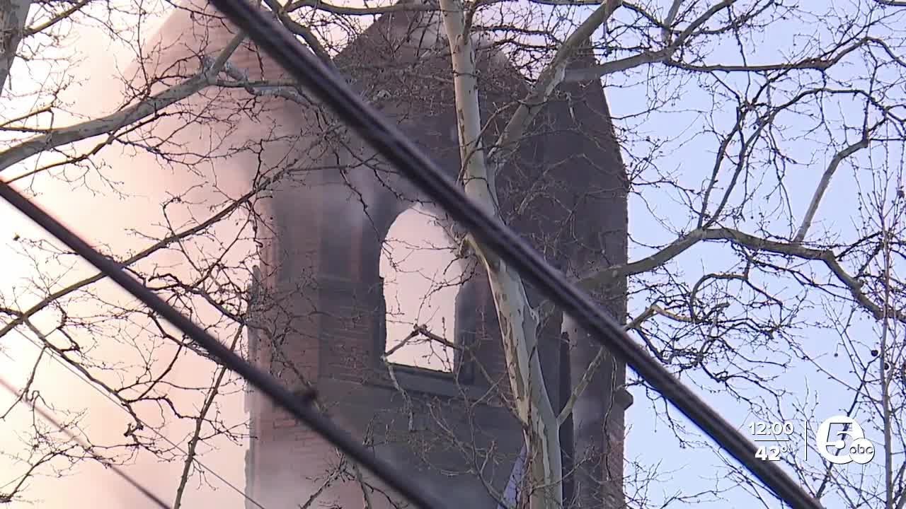 Crews battle massive fire at church on Cleveland's east side - YouTube