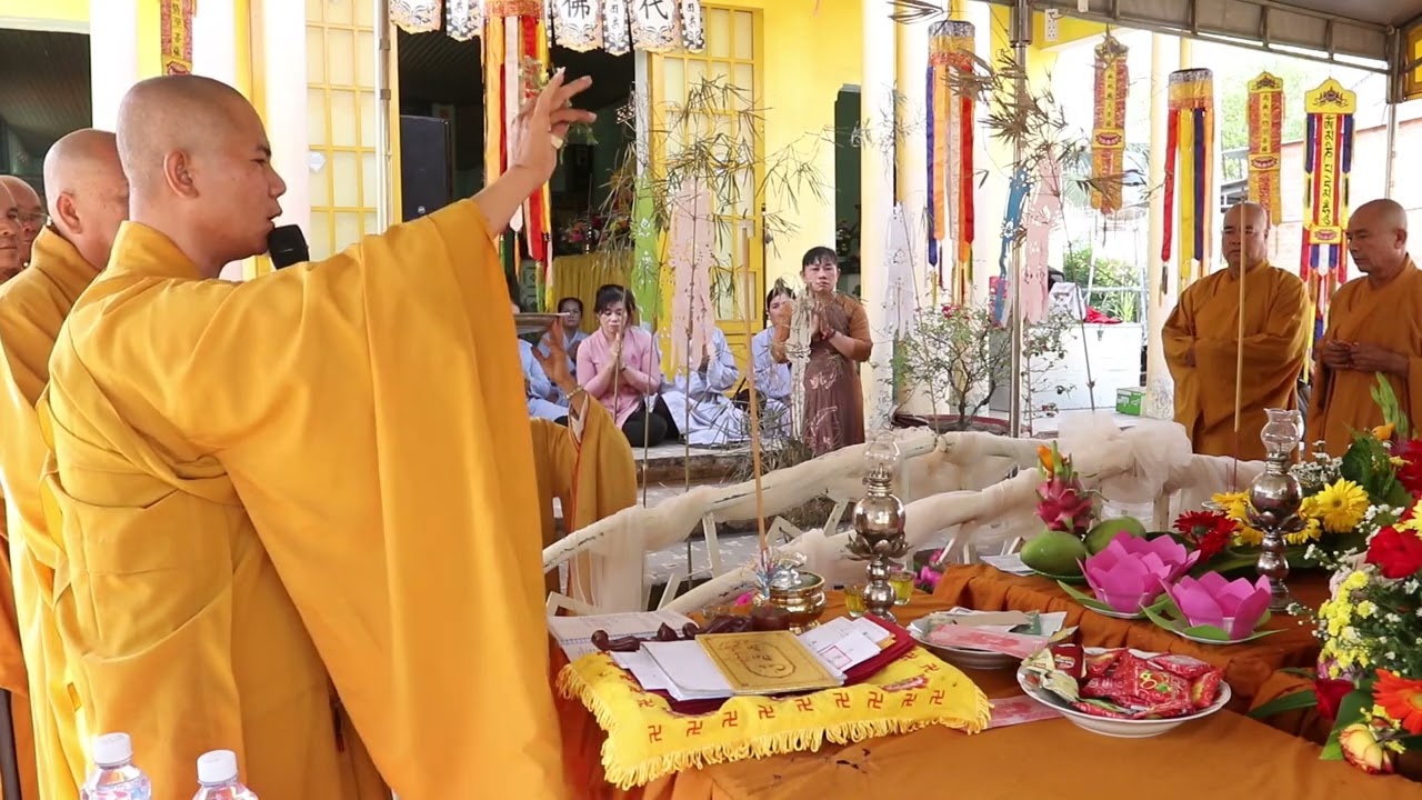 Lễ Cầu An chua phuoc truong