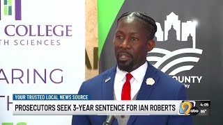 Federal prosecutors recommend 3-year sentence for Ian Roberts