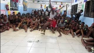 Ngalisebenzela kanzima igama lami angithandi ngalo