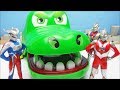 Ultraman Zero Tiga Super Itaiwani Bite Dokkiri Action Game BANDAI & CCP