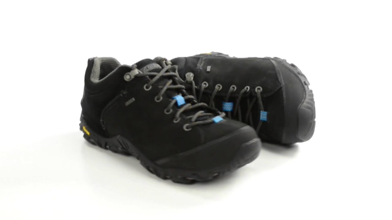 mens clarks gore tex shoes