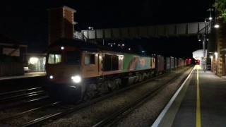 Hd Gbrf Rainbow Livery 66720 Tows Brand New Thameslink 700128 At Paddock Wood - 2817