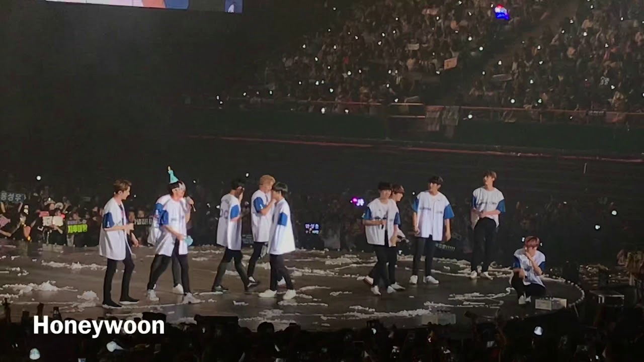 180825 Ong Seong Woo Birthday! 오늘밤주인공-웅성우생일 邕聖祐生日 - 워너원 Wanna One in Taipei