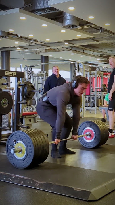 260KG/572LBS DEADLIFT