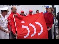 La bandera conmemorativa del v centenario ya ondea en el mapfre