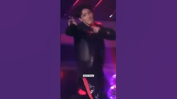 Cha Eun Woo reaction to his 97 lines #jungkook 🤫 #chaeunwoo #shorts #97line #micdrop #jk