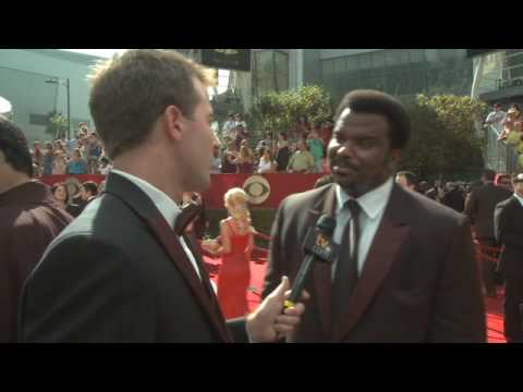 Primetime Emmy 61 Red Carpet Interview - Craig Rob...