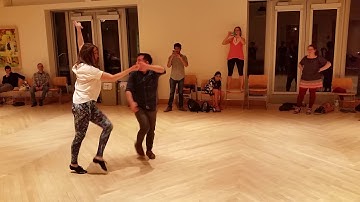 Salsa On2 Intermediate Turn Pattern Combo Partnerwork by Sergio and Sheena #114