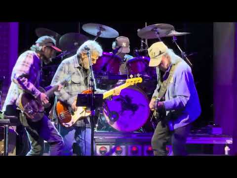 Neil Young & Crazy Horse “Cinnamon Girl” 04/24/24 San Diego, CA