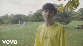 Video thumbnail of "Declan McKenna - Why Do You Feel So Down? (Behind The Scenes)"