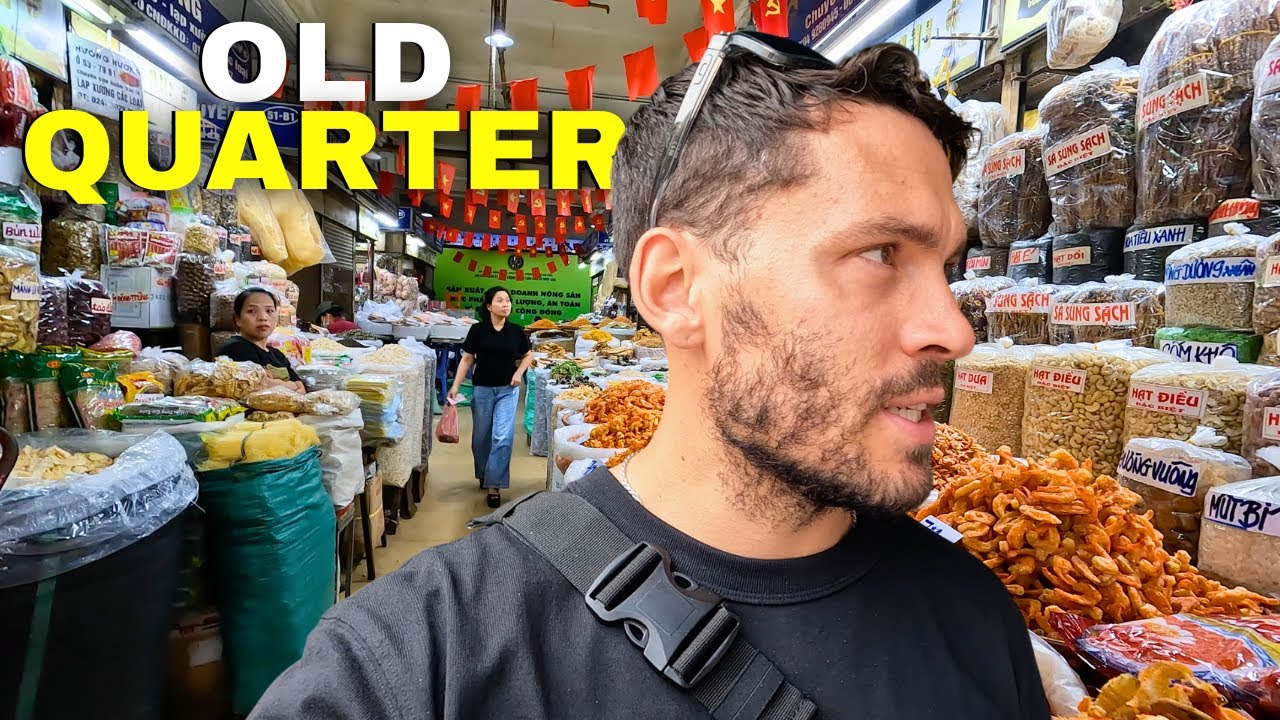 Торговый хаос в старом квартале Ханоя