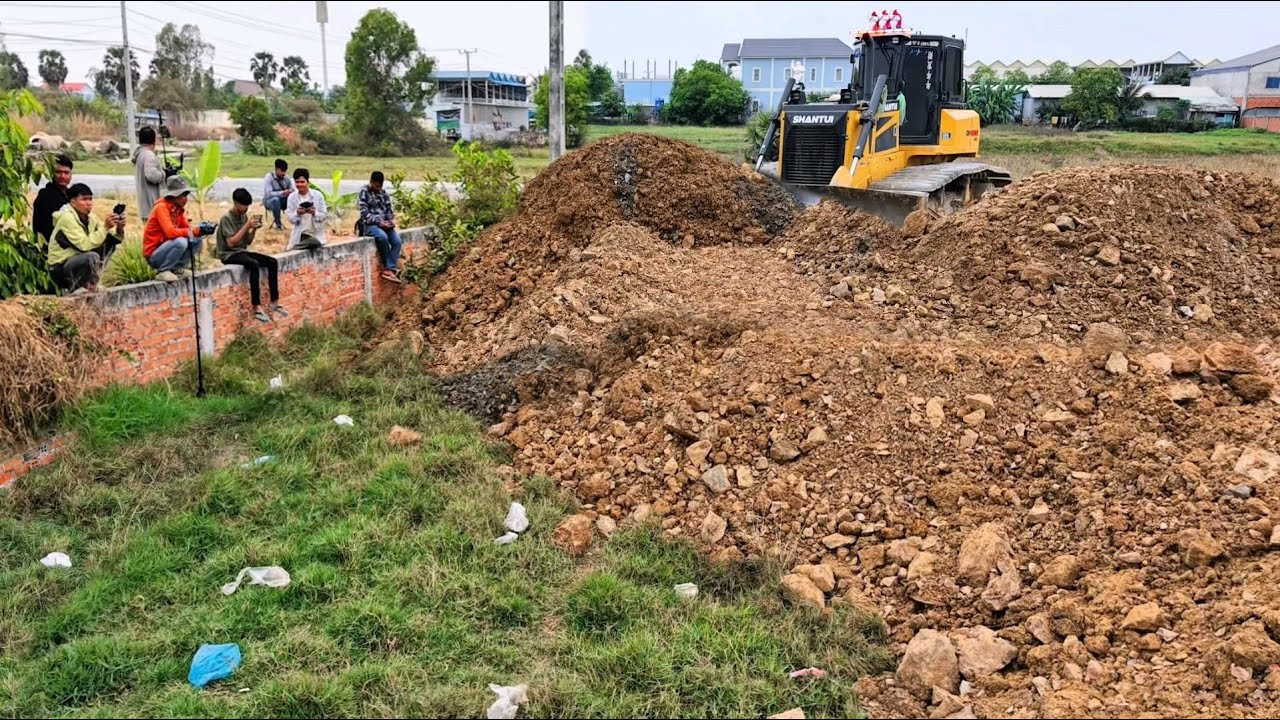Care Huge Powerfully DH17C3PRO Perfectly Building Road  Over The Water Using Stones For Huge Pushing