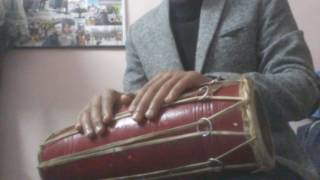 How to play madal on Gurasai Fulyo 1974 AD