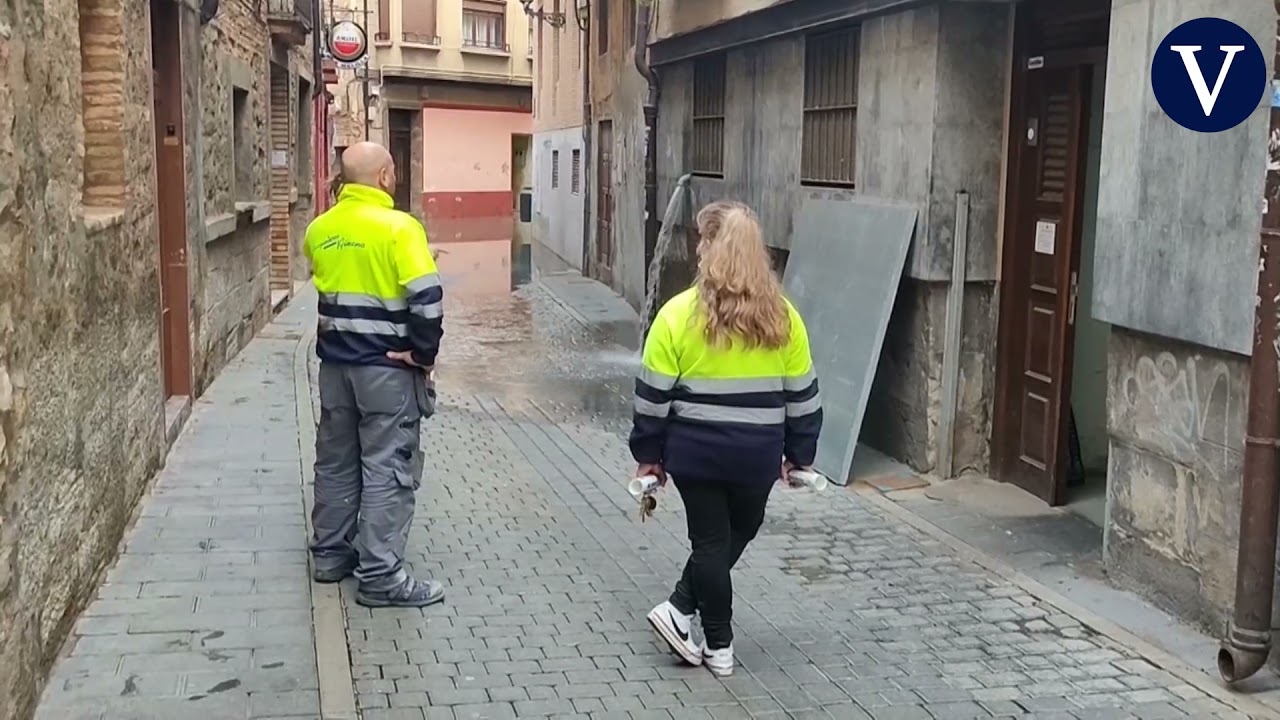 Tudela amanece anegada tras el desbordamiento del Ebro
