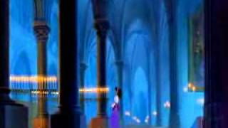Video thumbnail of "Il Gobbo di Notre Dame- Dio fa qualcosa Esmeralda"