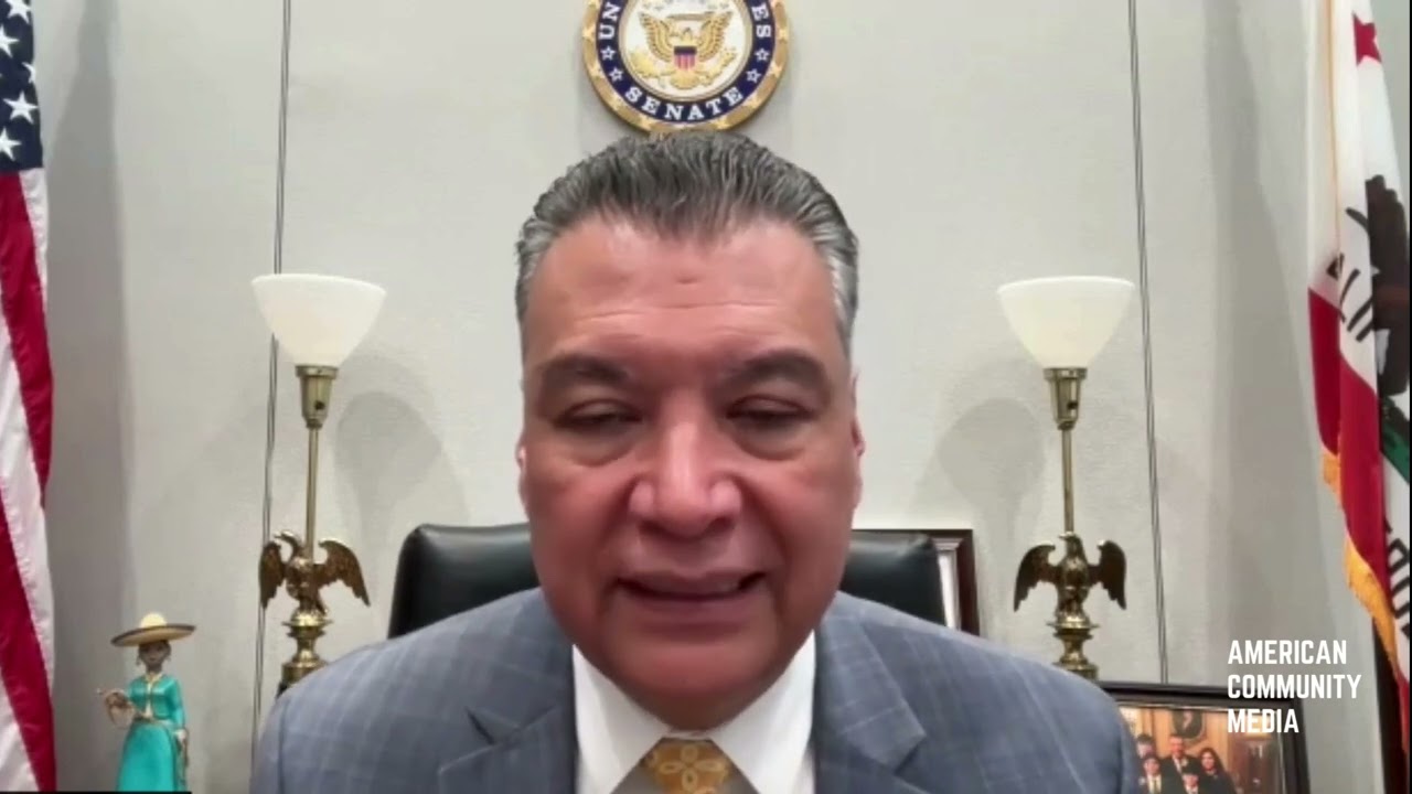 New Bill Would Require ICE Agents to Display Identification, Prohibit Face Coverings