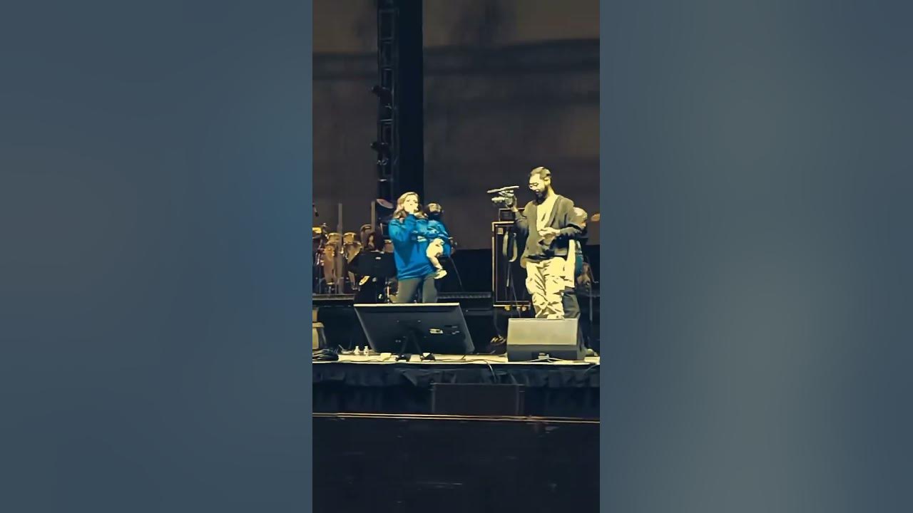 Shreya Ghoshal Live Performance #shreyaghoshal #bollywoodsongs