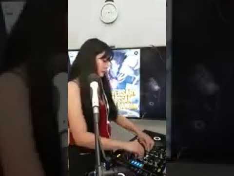 DJ Selly on the mix Terlalu ST12