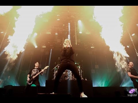 Parkway Drive - Dying To Believe [IRE European Tour 2016 Live In Berlin]