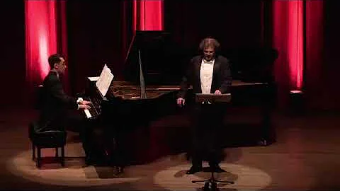 Canes de Amor em Canto e Piano