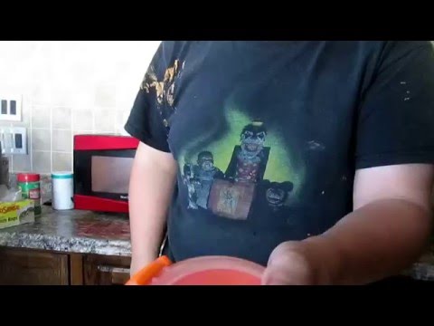 How to cook tutorial - Microwave Hotdogs in a bun [SUPER EASY]