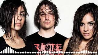 Krewella  A  8d 