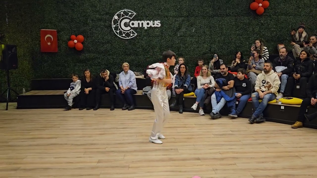 Latin Gösterisi Bursa Dansevi ve Dinçer Dişlon Dans Spor Kulübü yarı yıl gösterileri 12/01/2025