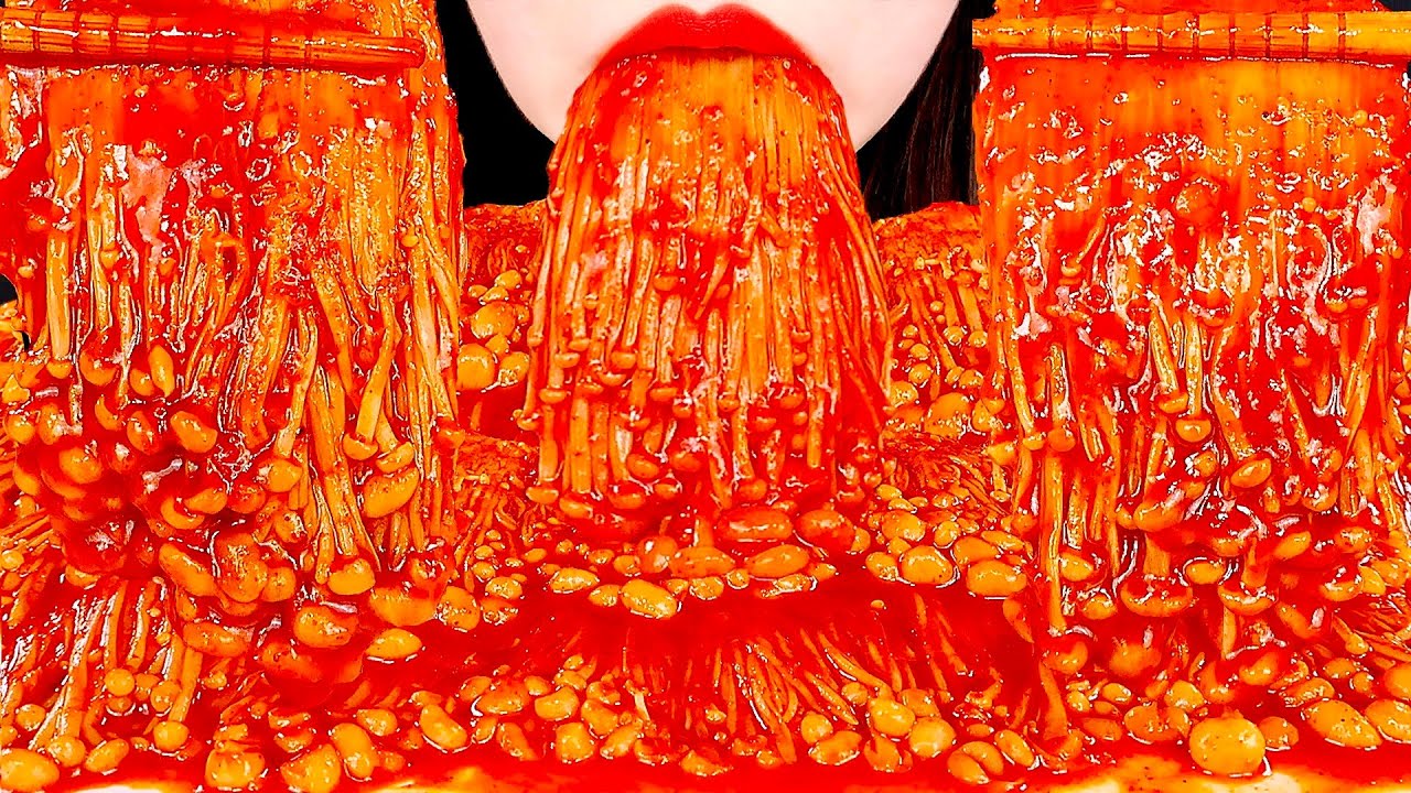 ASMR SPICY ENOKI MUSHROOMS 불닭팽이버섯 먹방 MUKBANG EATING SOUNDS 咀嚼音 えのき | ZOEY ASMR