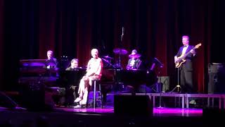 Video-Miniaturansicht von „Dionne Warwick - You’ll Never Get to Heaven, I’ll Never Fall in Love Again @DAR Constitution Hall“