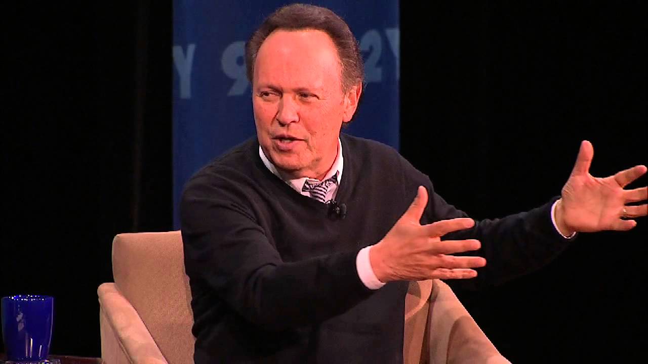 Billy Crystal Tells Whoopi Goldberg About Doing A Dean Martin Roast For