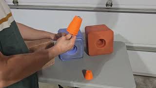 Comment Installer Le Support À Bloc De Sel Polylab?