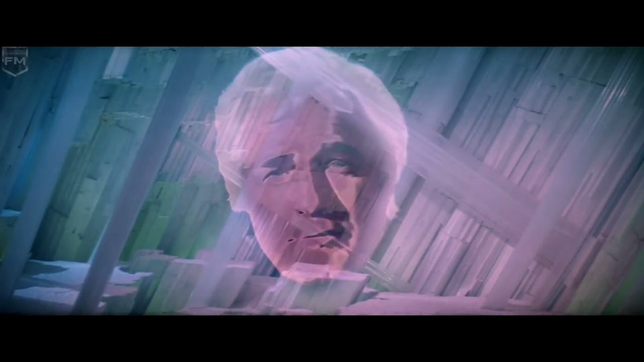 Superman habla con Jor-El en La Fortaleza De La Soledad