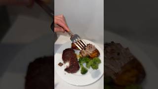 never thought i would use vegan and steak in the same sentence #veganism #vegansteak #veganmeat